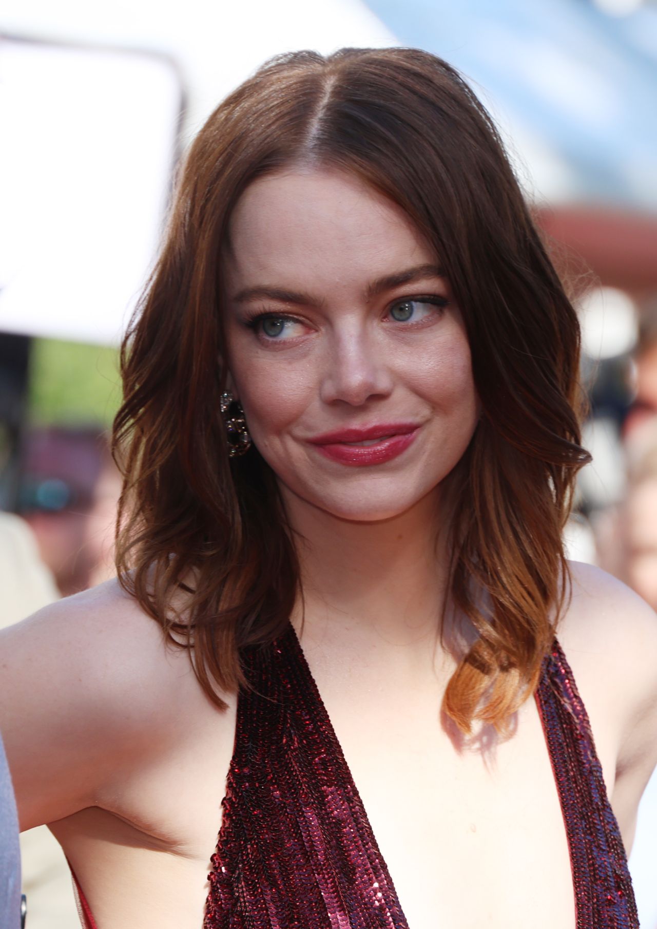 EMMA STONE AT KINDS OF KINDNESS PREMIERE 2024 CANNES FILM FESTIVAL12